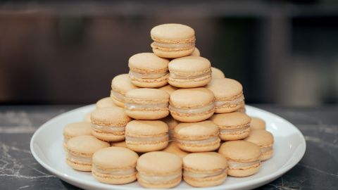 Gingerbread / grapefruit macaroons