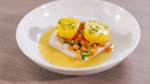Fumet de poisson - Sea bream with Dugléré sauce, & Potatoes
