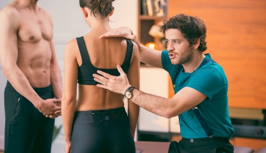 Follow this anti-stiffness routine to regain the back of your 20s